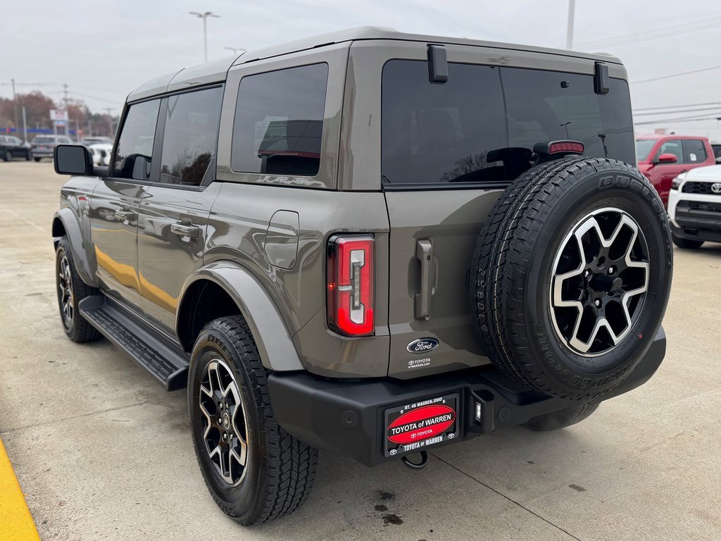 Used 2025 Ford Bronco Outer Banks image 6