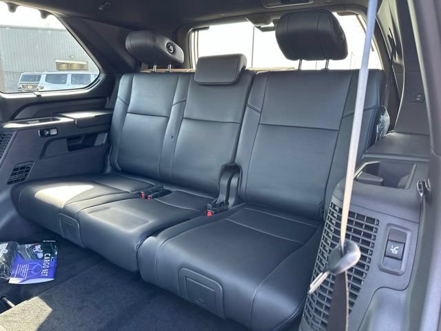 New 2026 Toyota Sequoia Platinum AWD/4WD image 32
