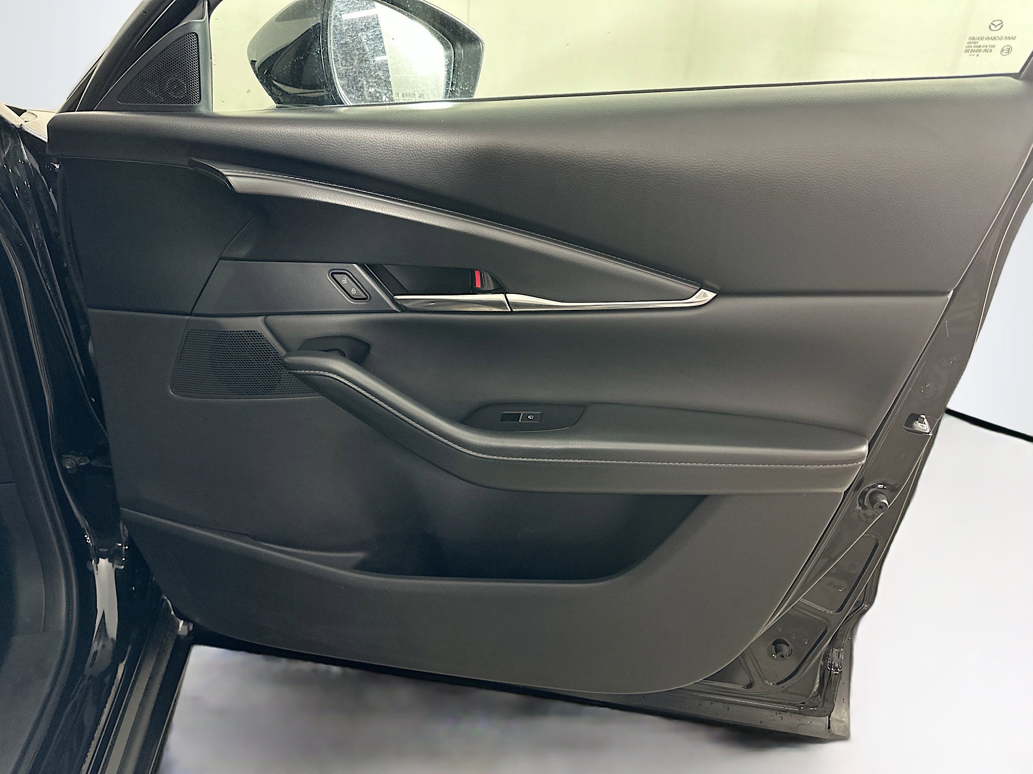 Used 2025 MAZDA CX-30 AWD 2.5 S w/ Preferred Package image 33