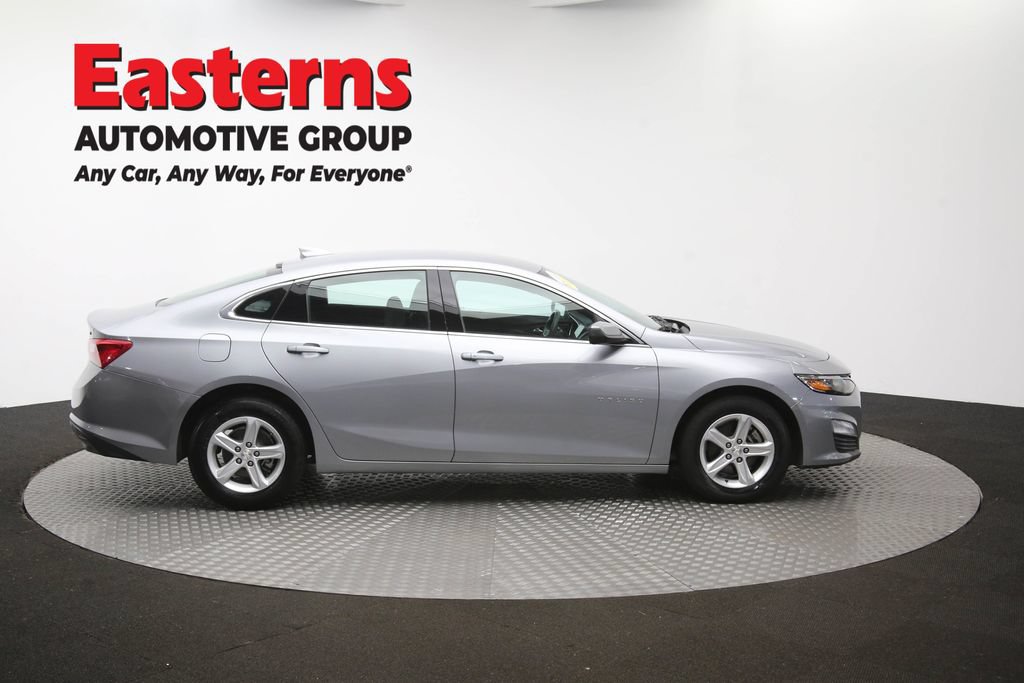 Used 2023 Chevrolet Malibu LT FWD image 46