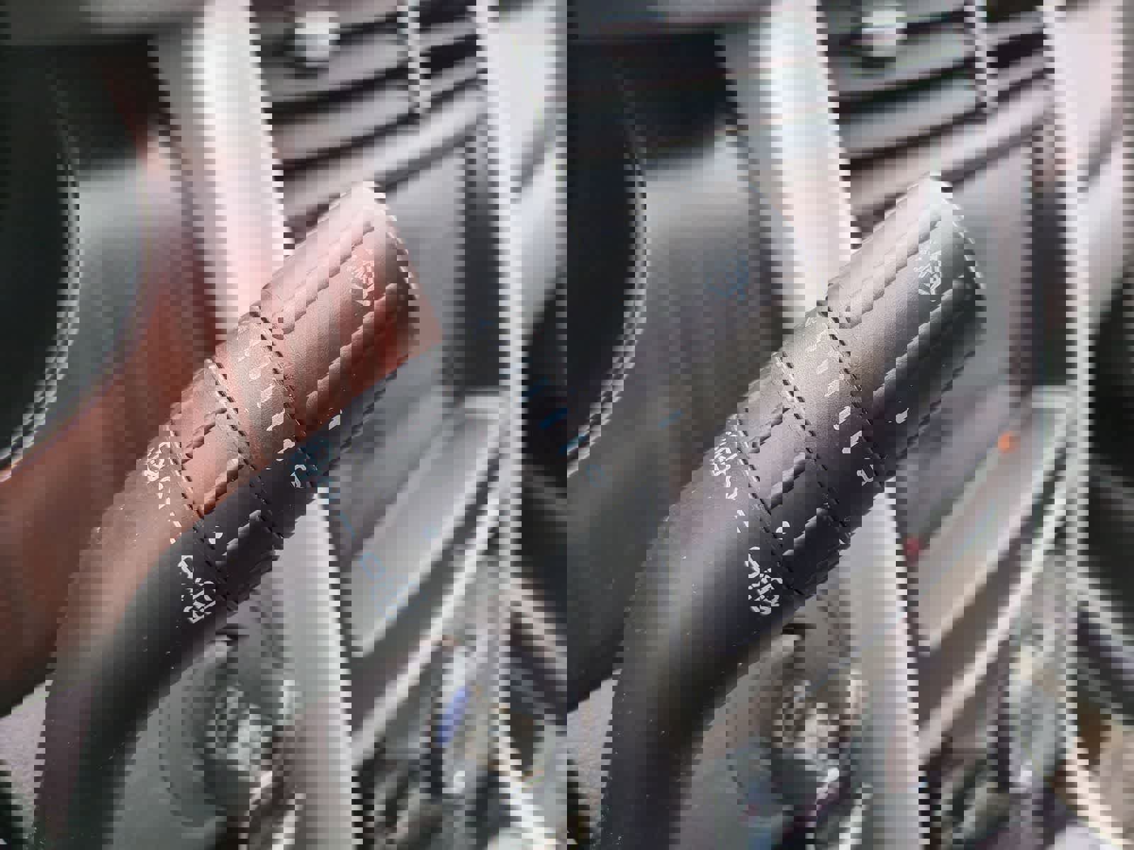 Used 2011 Ford Edge Limited image 25