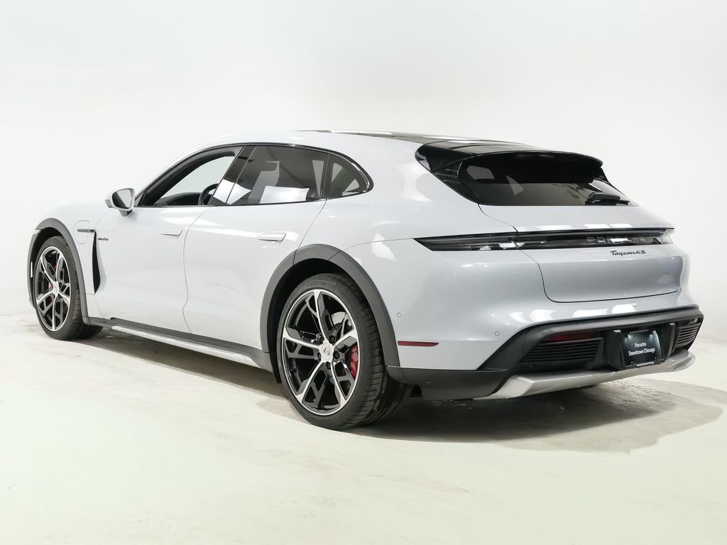 Used 2025 Porsche Taycan 4S AWD/4WD image 3