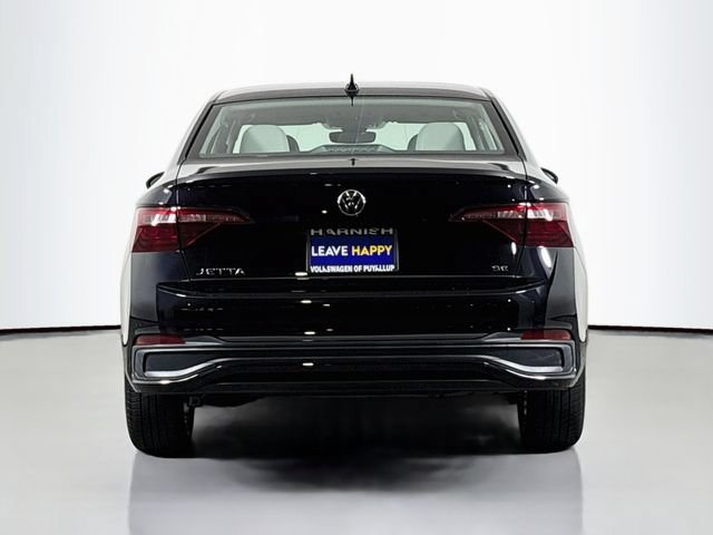 Certified 2023 Volkswagen Jetta SE FWD image 6