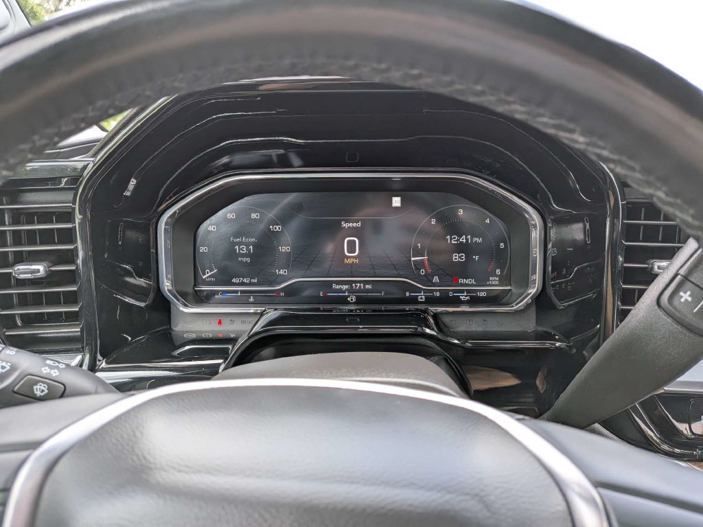 Used 2025 GMC Sierra 1500 SLT RWD image 26