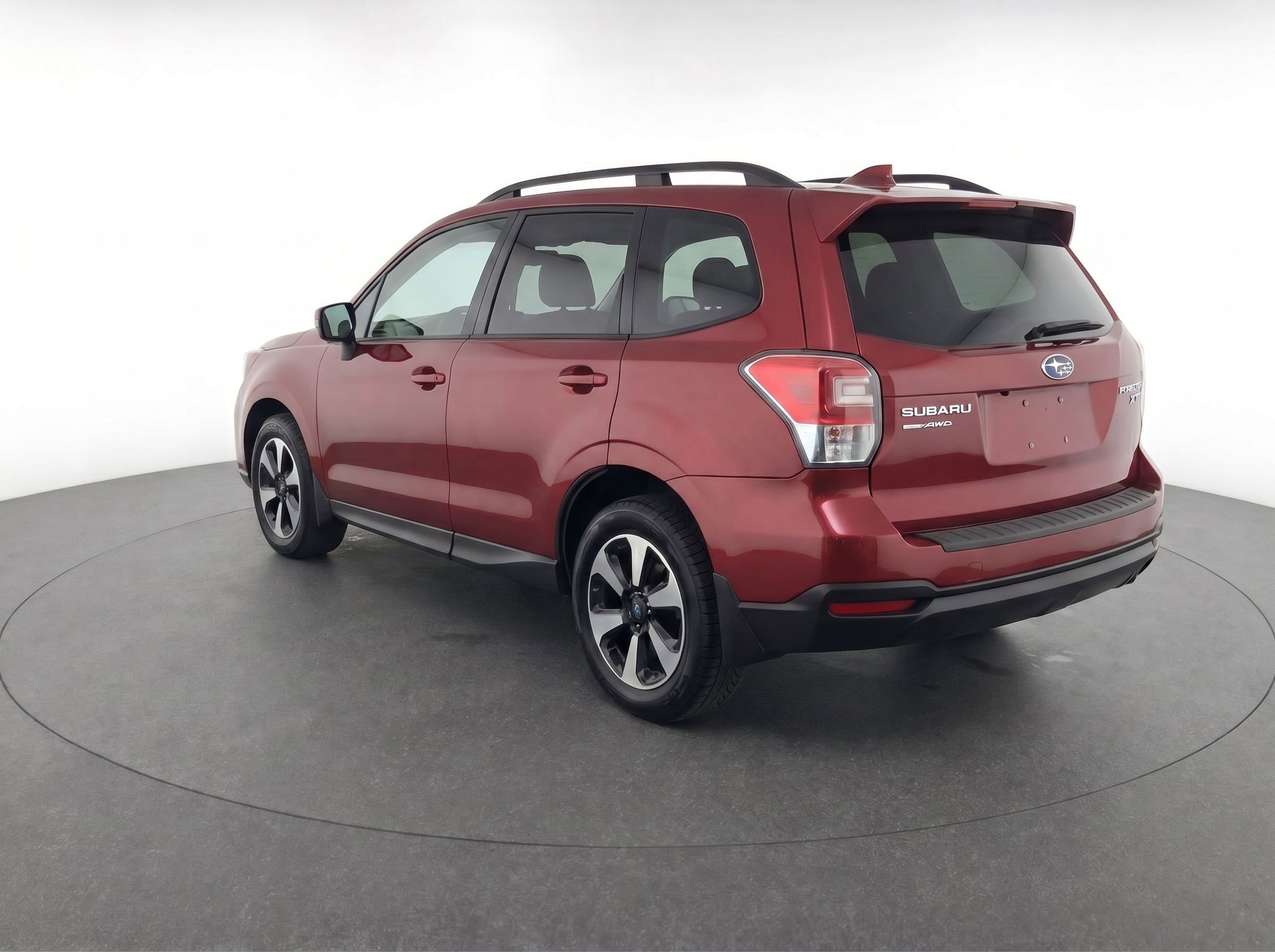 Used 2017 Subaru Forester 2.5i Premium AWD/4WD image 4