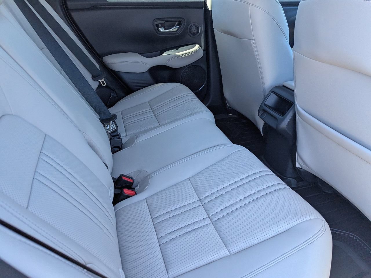 New 2027 Honda HR-V EX-L image 9
