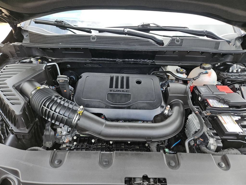 Used 2025 Chevrolet Blazer LT FWD image 23