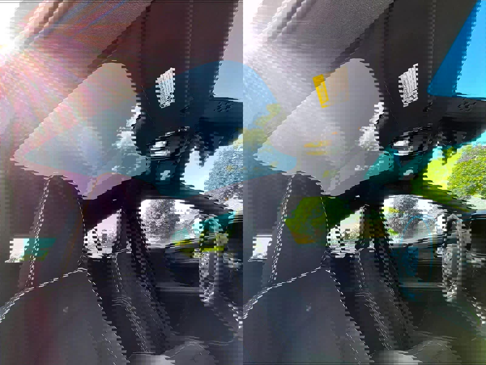 Used 2023 Volvo C40 P8 Recharge Plus image 24