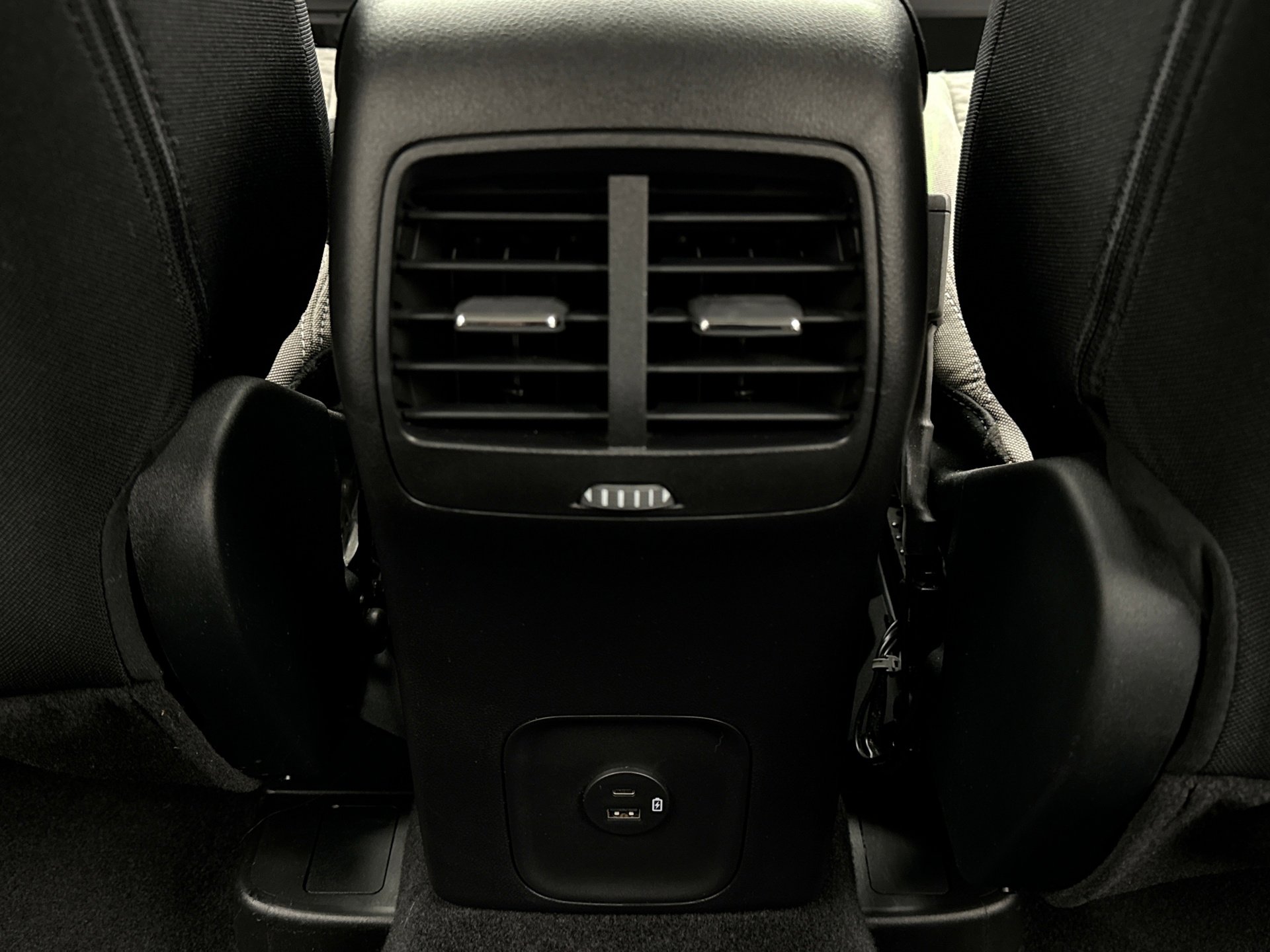 Used 2022 Ford Escape SE w/ Convenience Package image 18