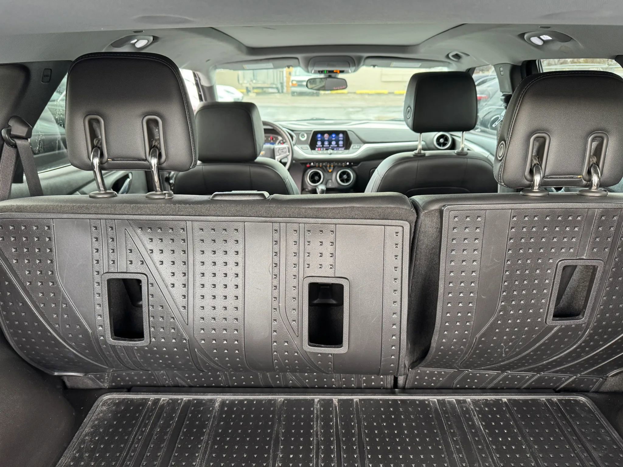 Used 2019 Chevrolet Blazer LT w/ Sun and Wheels Package image 11