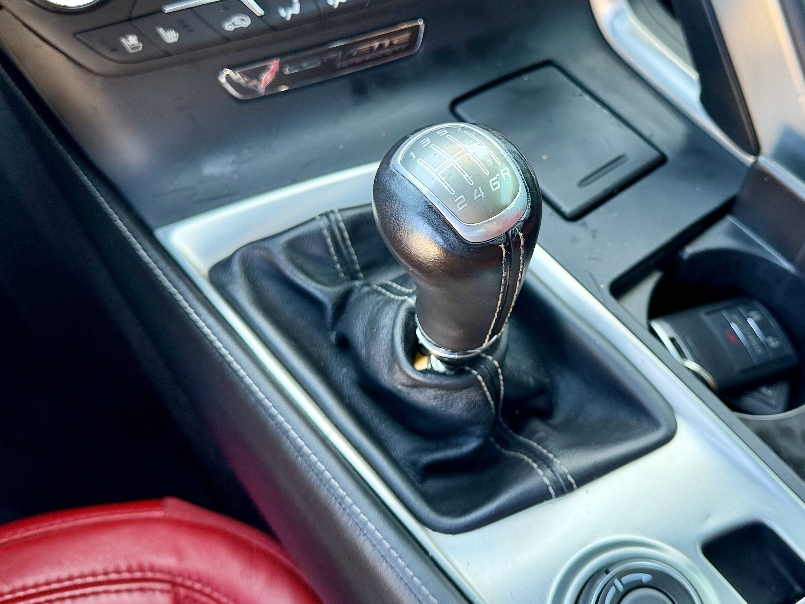 Used 2015 Chevrolet Corvette Stingray Coupe RWD image 24