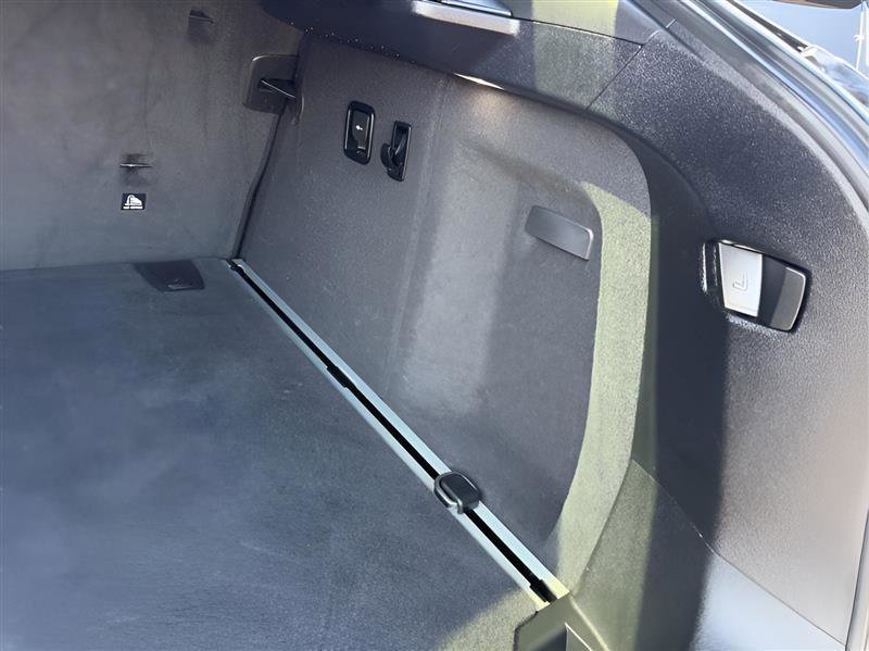 Used 2019 BMW X4 M40i w/ Executive Package image 32