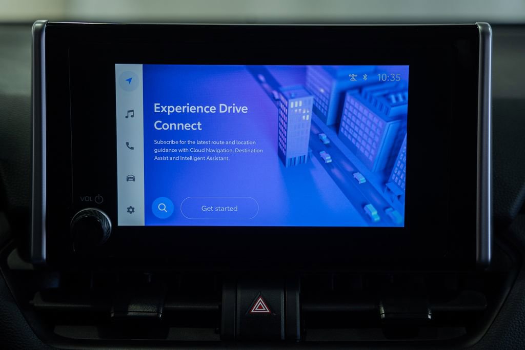 Used 2025 Toyota RAV4 XLE image 18