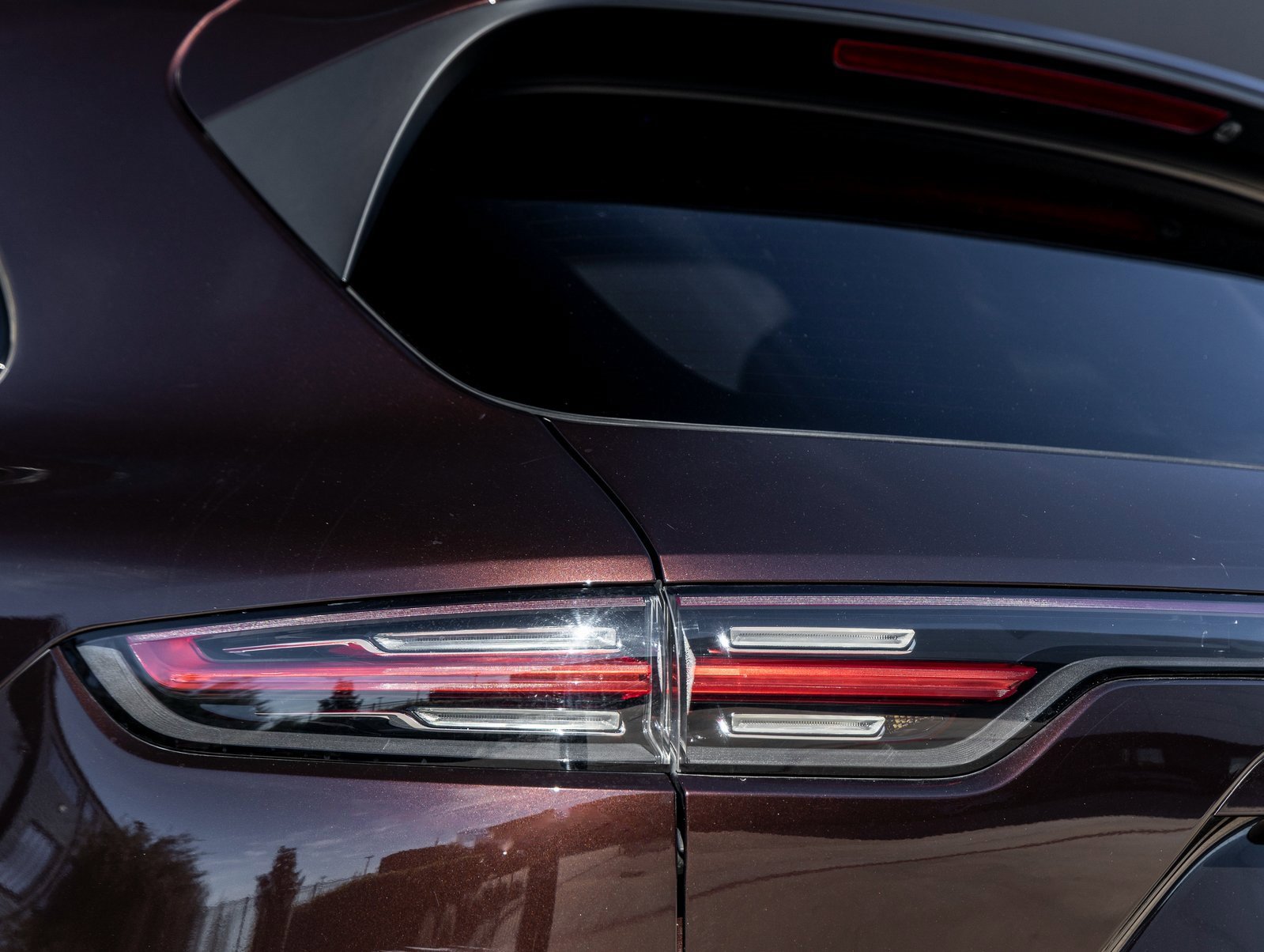 Used 2020 Porsche Cayenne image 14