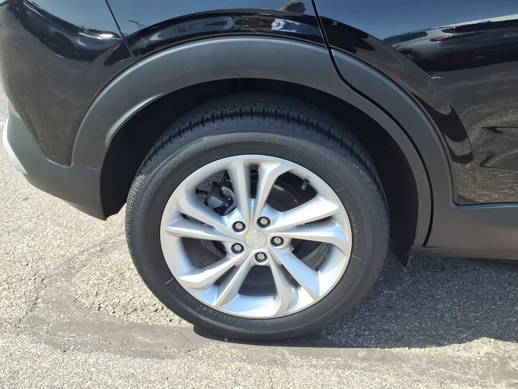 Certified 2023 Buick Encore GX Preferred FWD image 11