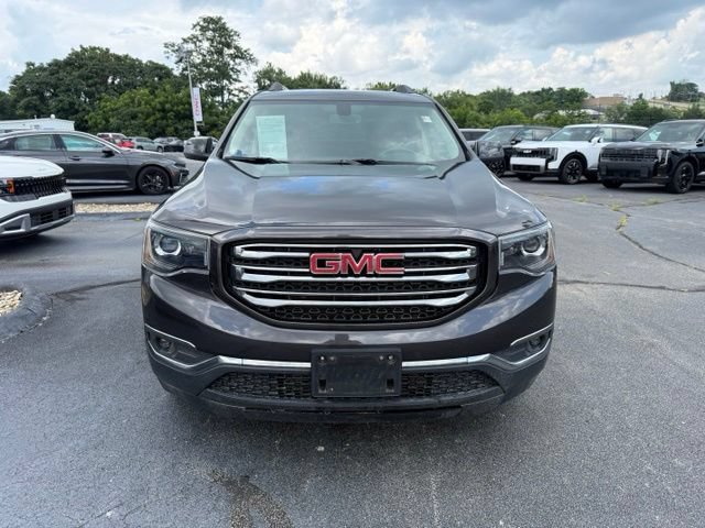 Used 2017 GMC Acadia SLT AWD/4WD image 2