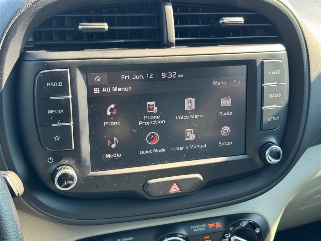Certified 2025 Kia Soul LX FWD image 22