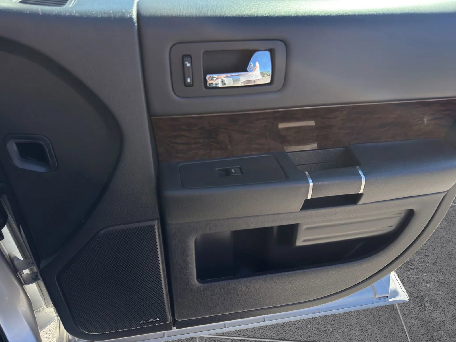 Used 2017 Ford Flex Limited AWD/4WD image 28