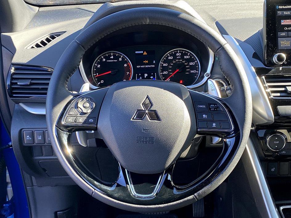 Used 2025 Mitsubishi Eclipse Cross SEL image 13