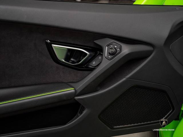 Used 2021 Lamborghini Huracan EVO RWD image 25