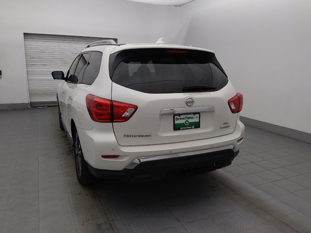 Used 2019 Nissan Pathfinder Platinum image 6