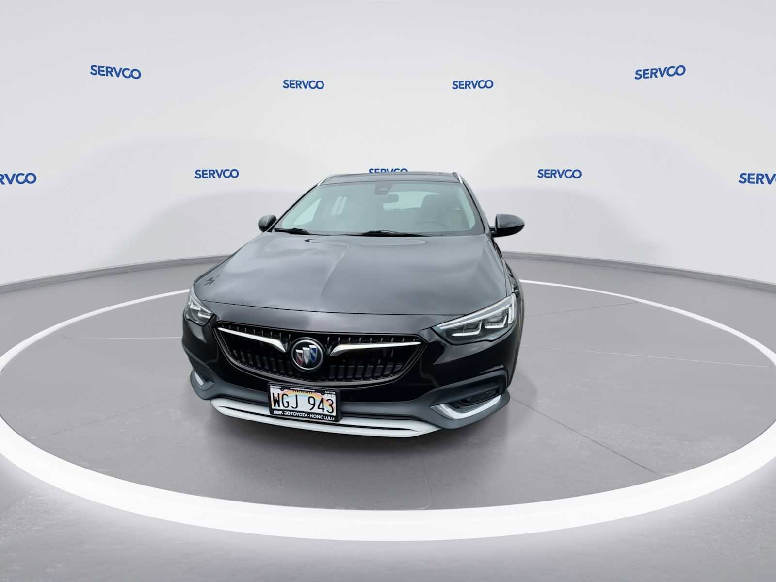 Used 2018 Buick Regal Essence w/ Driver Confidence Package #1 AWD/4WD image 3