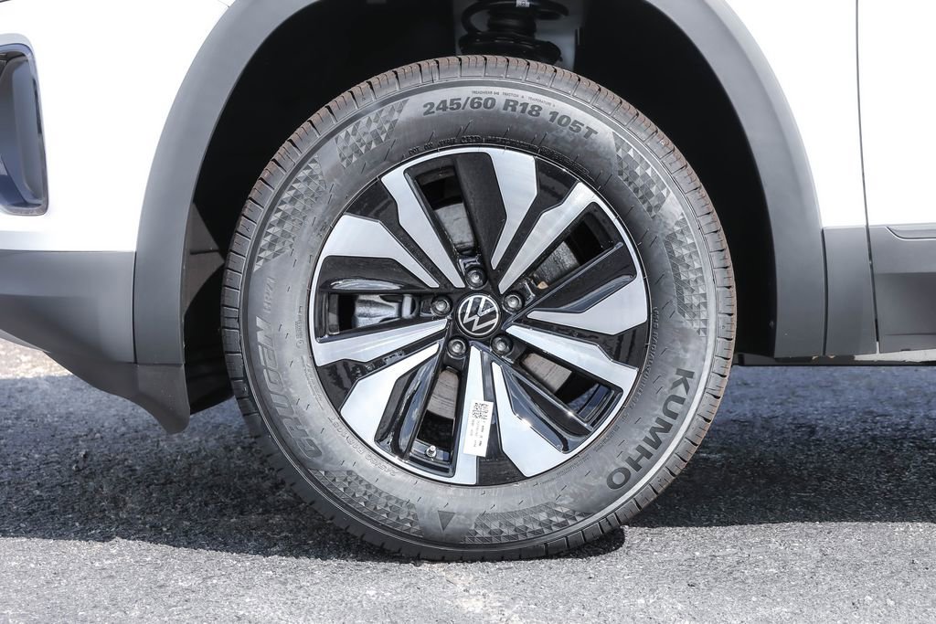 New 2026 Volkswagen Atlas Cross Sport SE AWD/4WD image 19