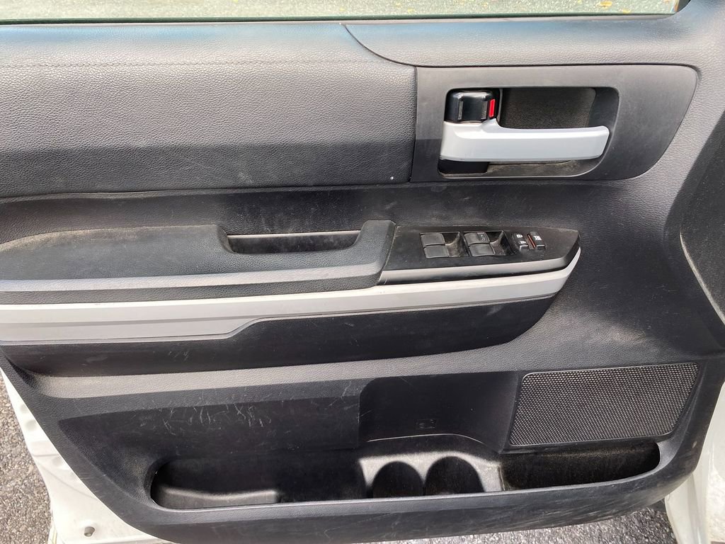 Used 2020 Toyota Tundra SR5 w/ TRD Off-Road Package image 11