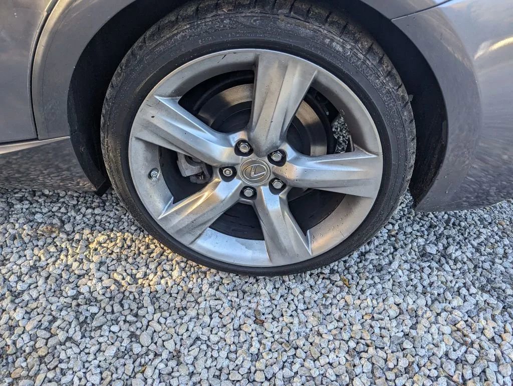 Used 2015 Lexus IS 350 AWD w/ Navigation System Package image 14