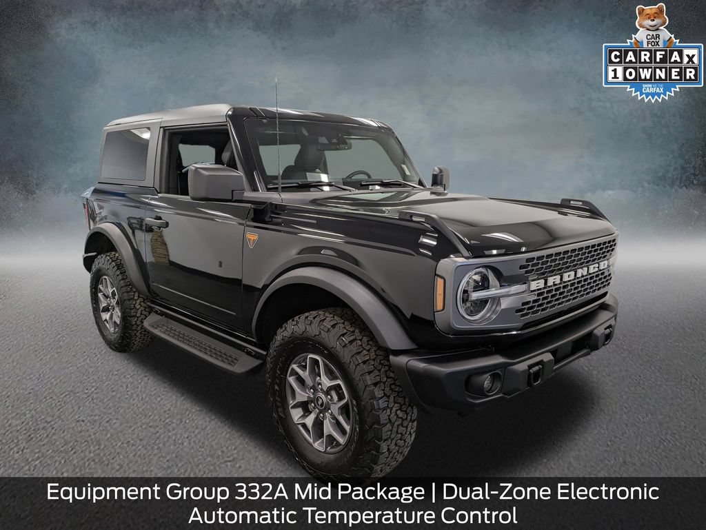Used 2025 Ford Bronco Badlands AWD/4WD image 3