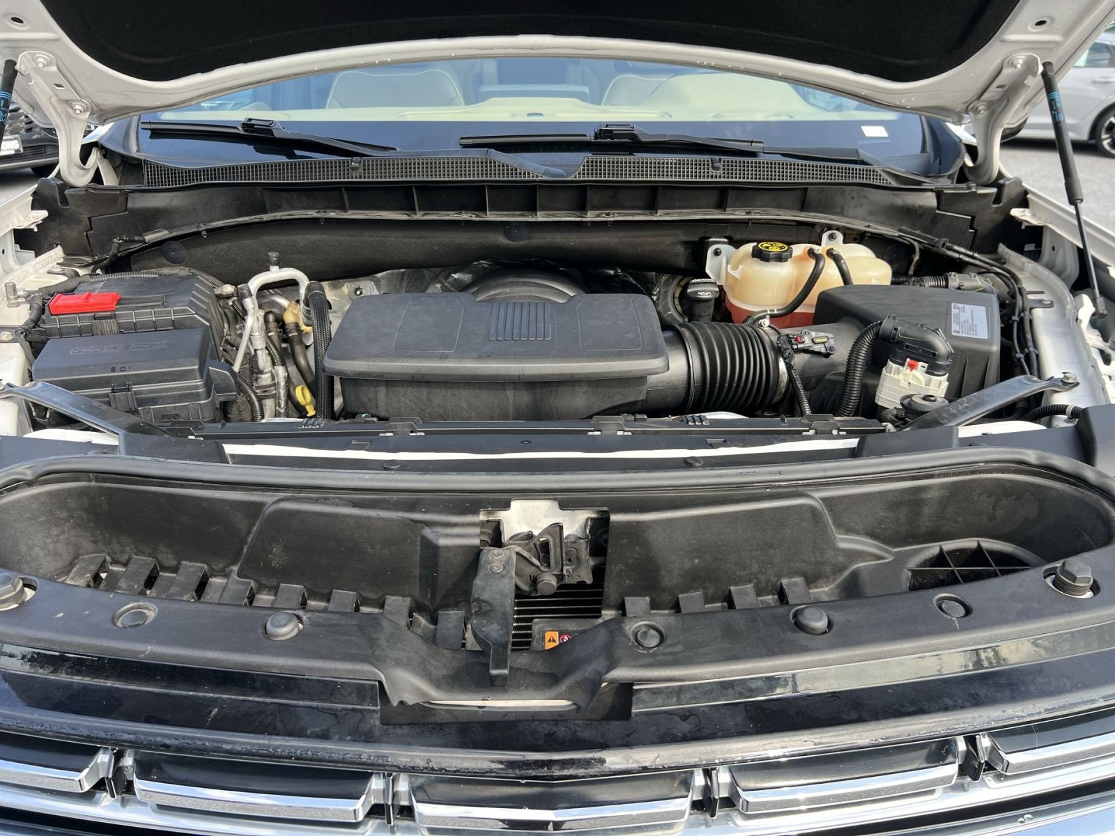 Used 2021 Chevrolet Tahoe Premier AWD/4WD image 29