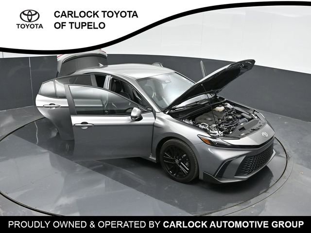 Used 2025 Toyota Camry SE FWD image 57