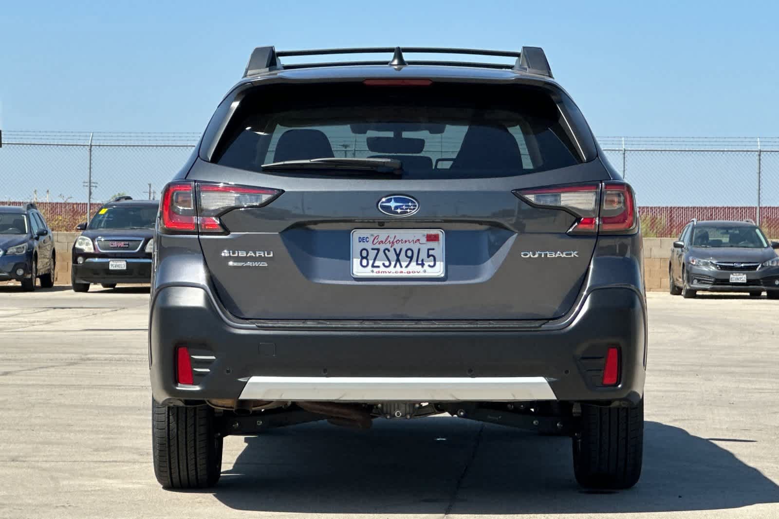 Used 2022 Subaru Outback Limited AWD/4WD image 4