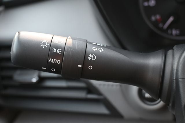 Used 2025 Subaru Legacy Premium AWD/4WD image 38