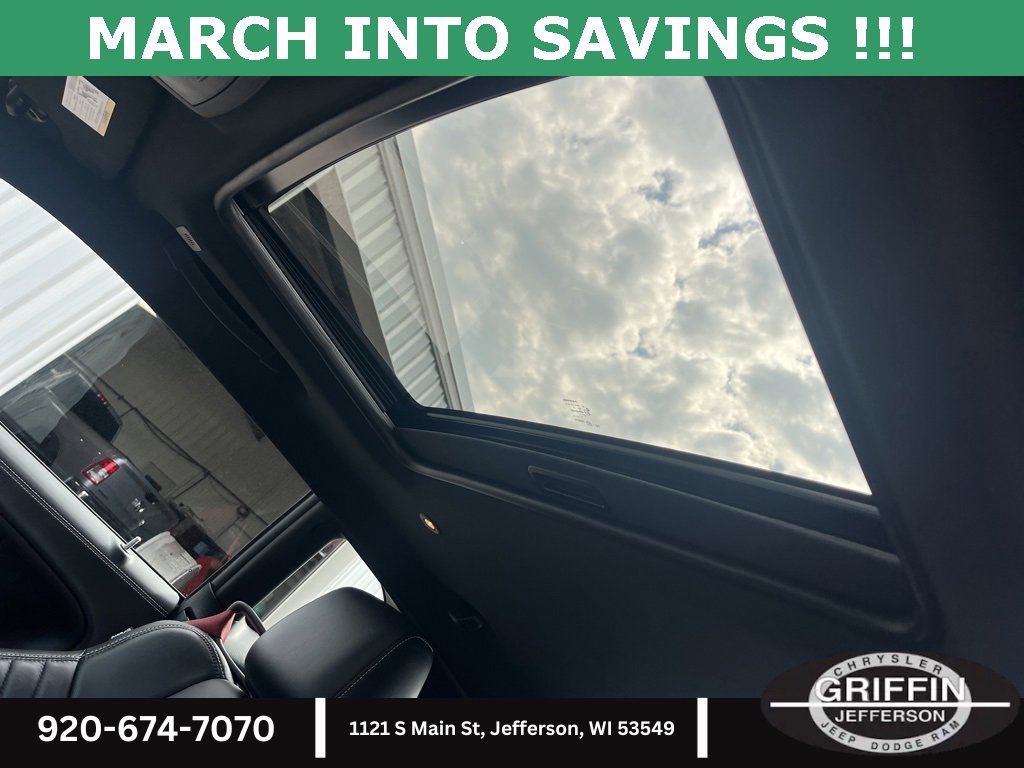 Used 2022 Dodge Challenger SRT Hellcat image 9