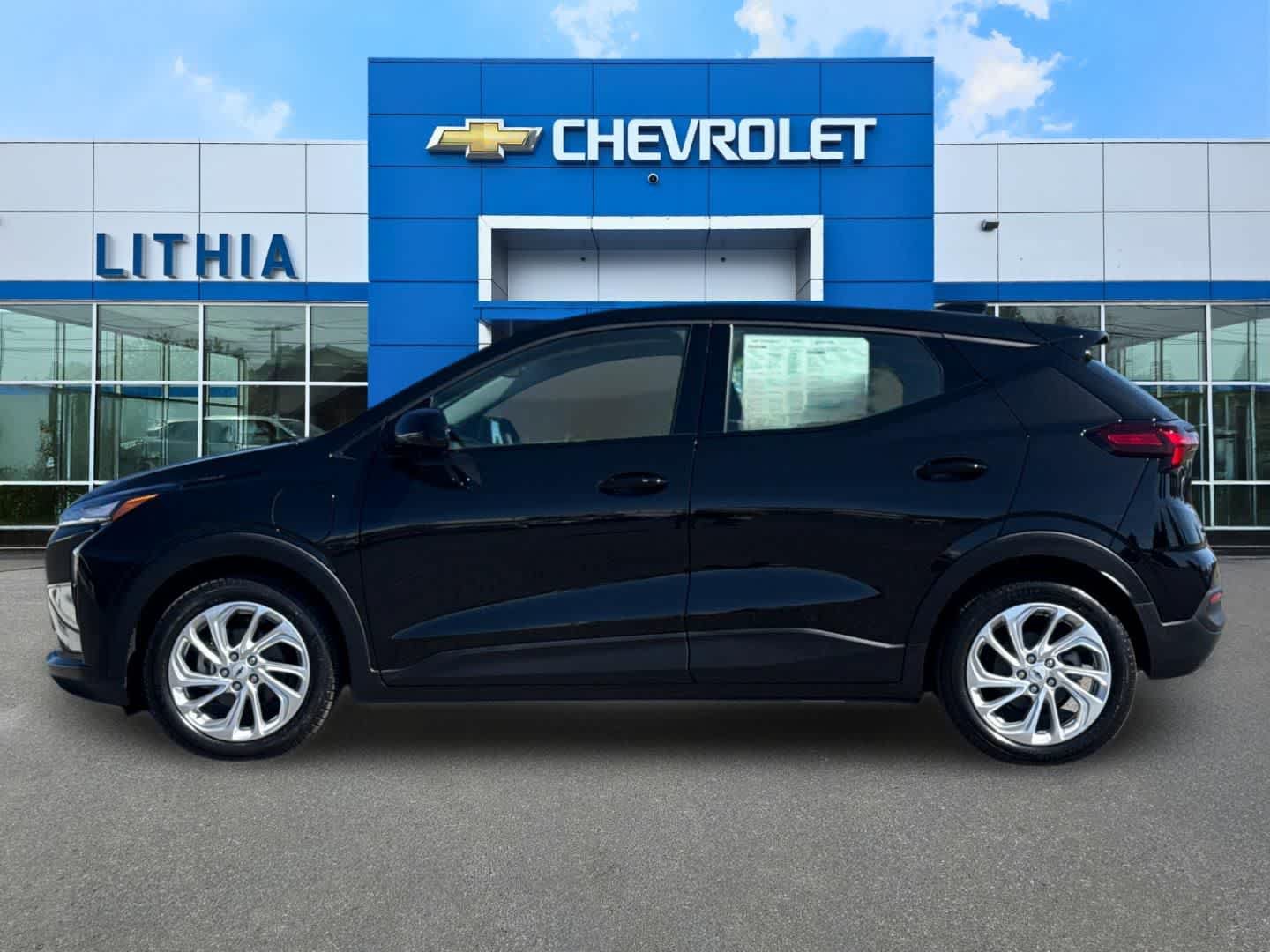 New 2027 Chevrolet Bolt LT w/ Comfort Package FWD image 5