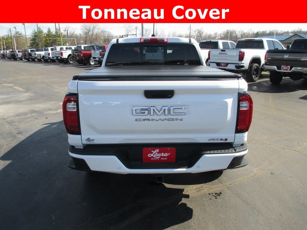 Used 2026 GMC Canyon AT4 image 8