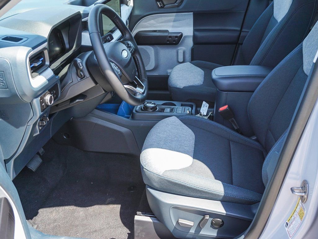 New 2025 Ford Maverick XLT w/ XLT Luxury Package image 17