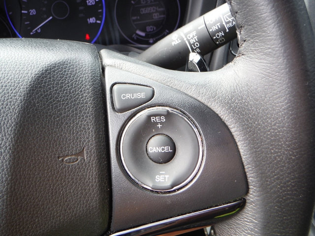 Used 2022 Honda HR-V Sport image 25