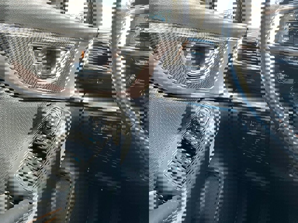 Used 2019 Subaru Crosstrek 2.0i Limited w/ Moonroof Package w/Navigation image 22