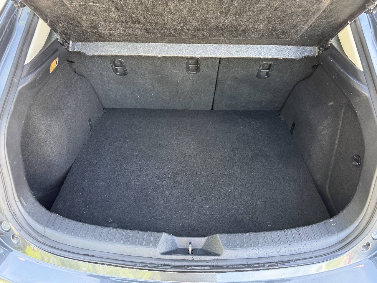 Used 2015 MAZDA MAZDA3 i Sport FWD image 12