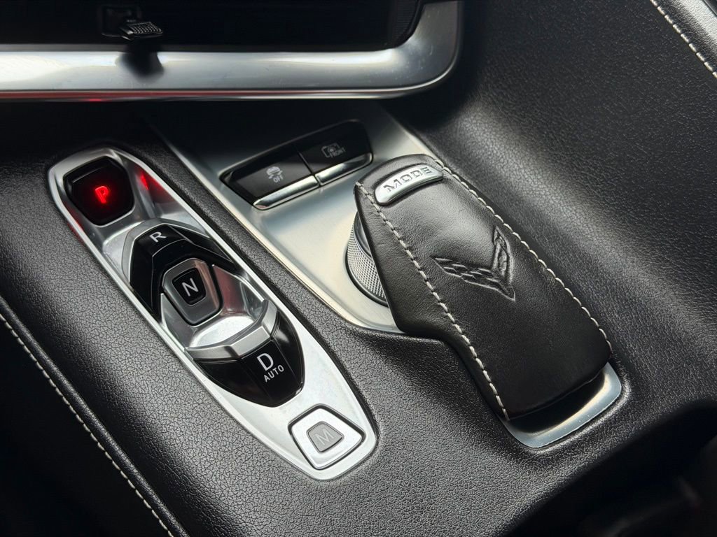 Used 2021 Chevrolet Corvette Stingray Preferred Cpe w/ Z51 Performance Package image 16