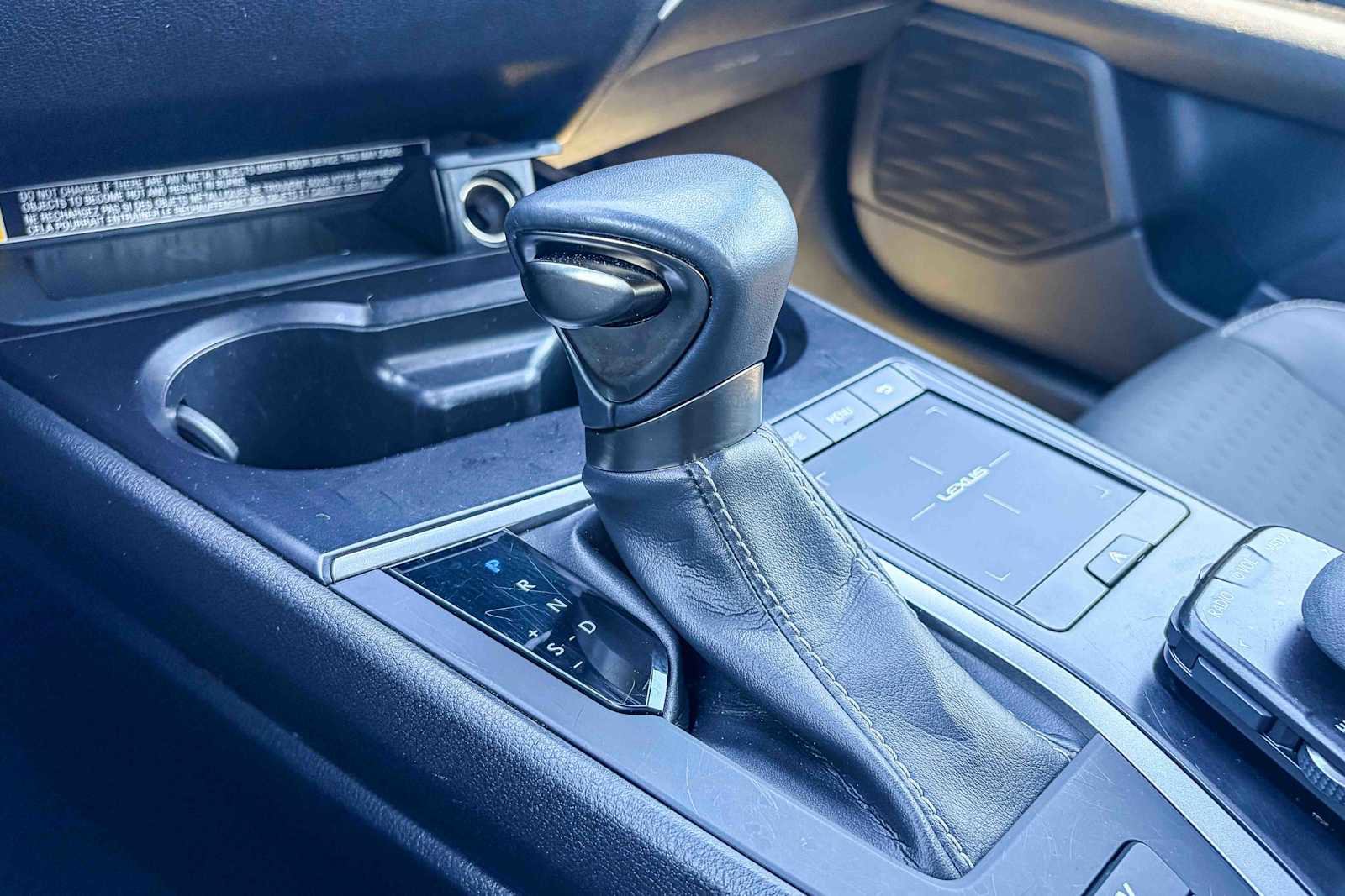 Certified 2022 Lexus UX 250h AWD w/ Accessory Package (Z1) image 19