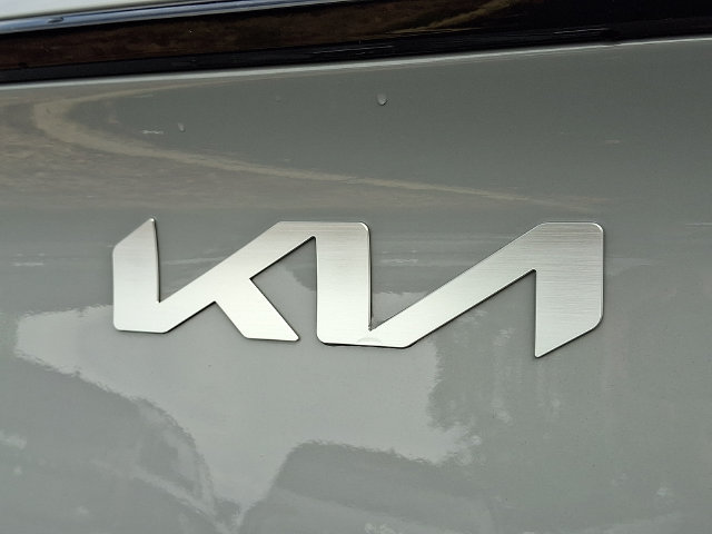 Certified 2026 Kia Sportage EX FWD image 30