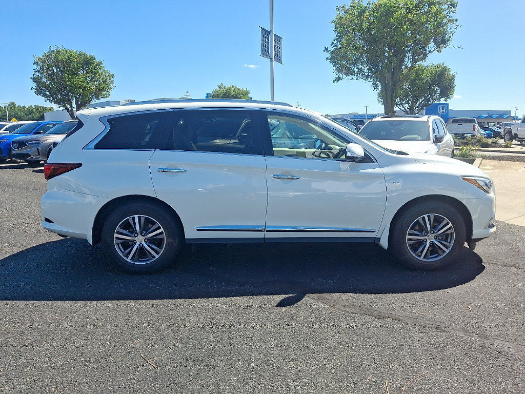 Used 2020 INFINITI QX60 Luxe w/ Essential Package AWD/4WD image 7