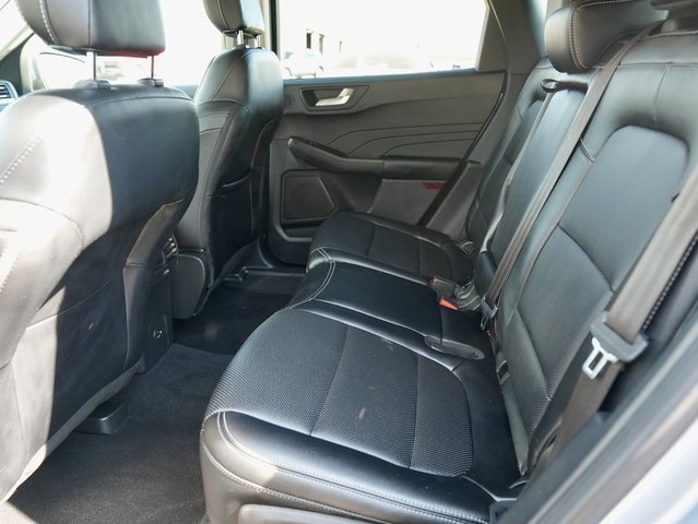 Used 2022 Ford Escape SEL w/ Technology Package image 11