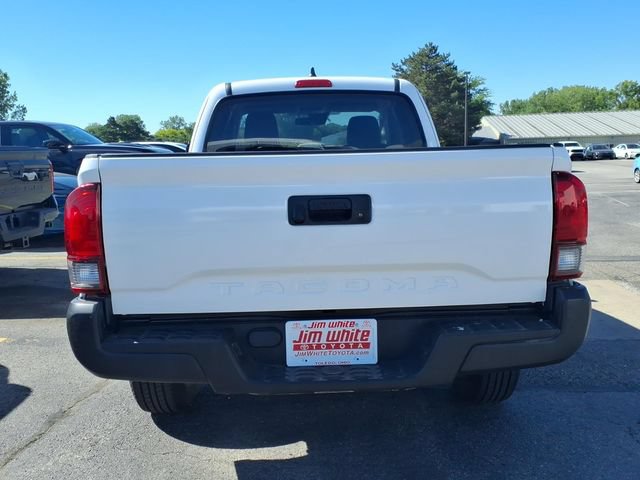 Used 2022 Toyota Tacoma SR RWD image 4