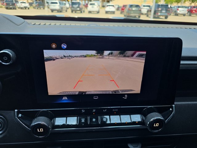 Used 2025 Chevrolet Colorado Trail Boss AWD/4WD image 9
