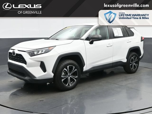 Used 2022 Toyota RAV4 LE FWD image 4