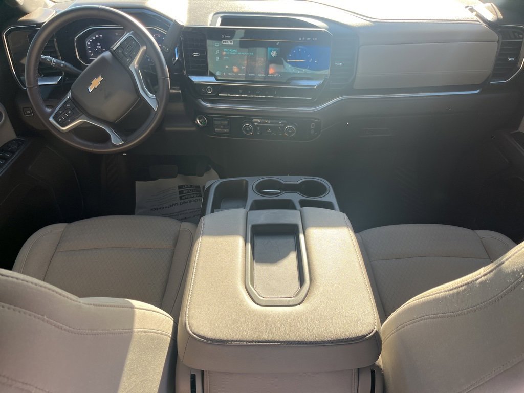 Used 2024 Chevrolet Silverado 2500 LT image 25